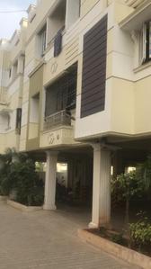 Gallery Cover Image of 640 Sq.ft 1 BHK Apartment for buy in Vanagaram for 2600000