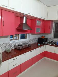 Gallery Cover Image of 1107 Sq.ft 1 BHK Apartment for rent in S and S Sarvam Apartments, Pallikaranai for 15000