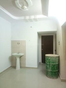 Gallery Cover Image of 915 Sq.ft 3 BHK Apartment for buy in Bandlaguda Jagir for 3500000