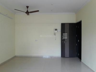 Gallery Cover Image of 900 Sq.ft 2 BHK Apartment for buy in Kandivali West for 17700000