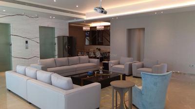 Gallery Cover Image of 5600 Sq.ft 4 BHK Apartment for rent in Ahuja Tower, Prabhadevi for 700000