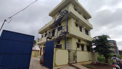 Gallery Cover Image of 2000 Sq.ft 1 RK Independent House for buy in Lingapura for 8450000