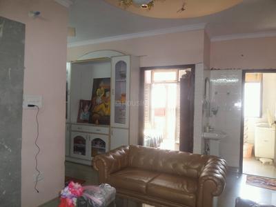 Gallery Cover Image of 900 Sq.ft 3 BHK Apartment for buy in Razapur Khurd for 3300000