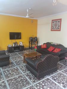 Gallery Cover Image of 1600 Sq.ft 4 BHK Independent House for buy in Govandi for 49900000