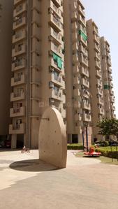 Gallery Cover Image of 1064 Sq.ft 2 BHK Apartment for buy in Makarba for 4400000