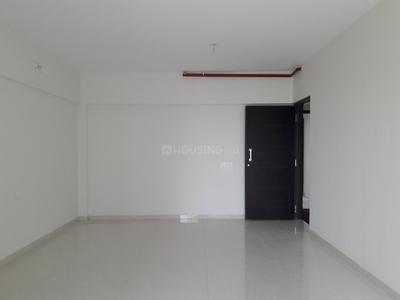 Gallery Cover Image of 900 Sq.ft 2 BHK Apartment for buy in Malad West for 13500000