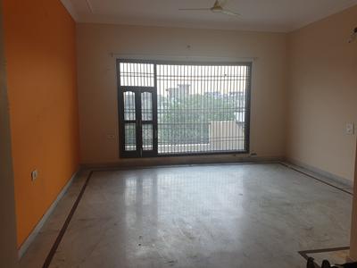 Gallery Cover Image of 4500 Sq.ft 3 BHK Villa for rent in Sector-9A for 17000