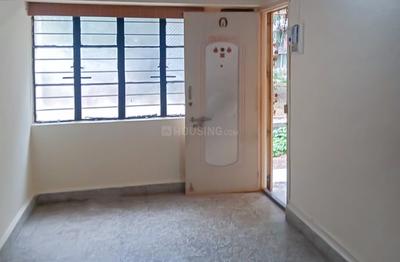 Gallery Cover Image of 750 Sq.ft 2 BHK Apartment for rent in Khadki for 19500