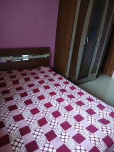 Gallery Cover Image of 800 Sq.ft 2 BHK Apartment for buy in Kandivali West for 15000000