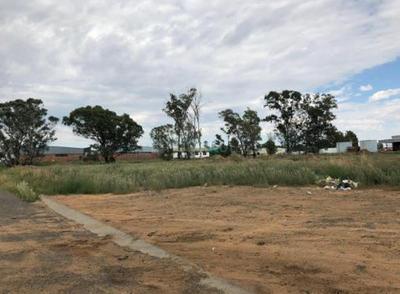 Gallery Cover Image of Sq.ft Residential Plot for buy in Kalyan Nagar for 20400000