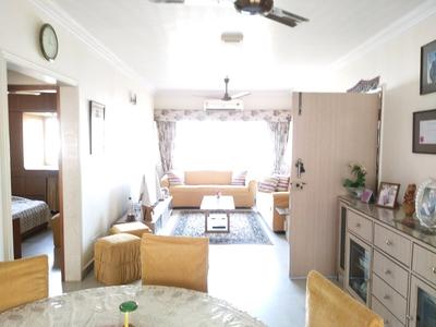Gallery Cover Image of 1500 Sq.ft 3 BHK Apartment for buy in Andheri West for 34000000