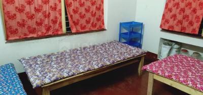 Bedroom Image of Girls PG Near Kavi Nazrul Metro in Garia