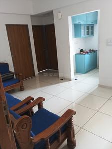 BHK Flat for rent in Sarkhej- Okaf, South West 800 Sqft