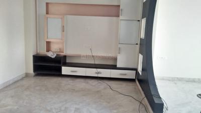 Gallery Cover Image of 1000 Sq.ft 2 BHK Independent Floor for rent in Anand Vihar for 12000