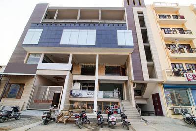 Building Image of Oyo Life Grg1609 in Sector 62