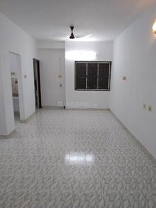 Gallery Cover Image of 1100 Sq.ft 2 BHK Apartment for rent in Selaiyur for 12000