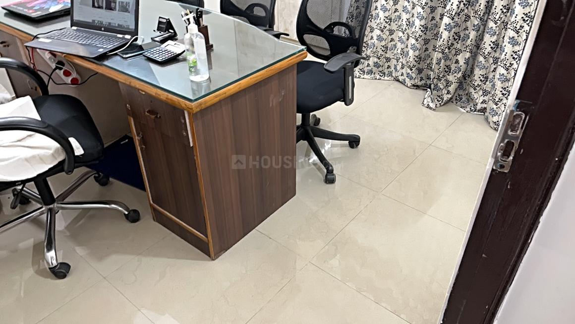 Capital Athena - Image 14