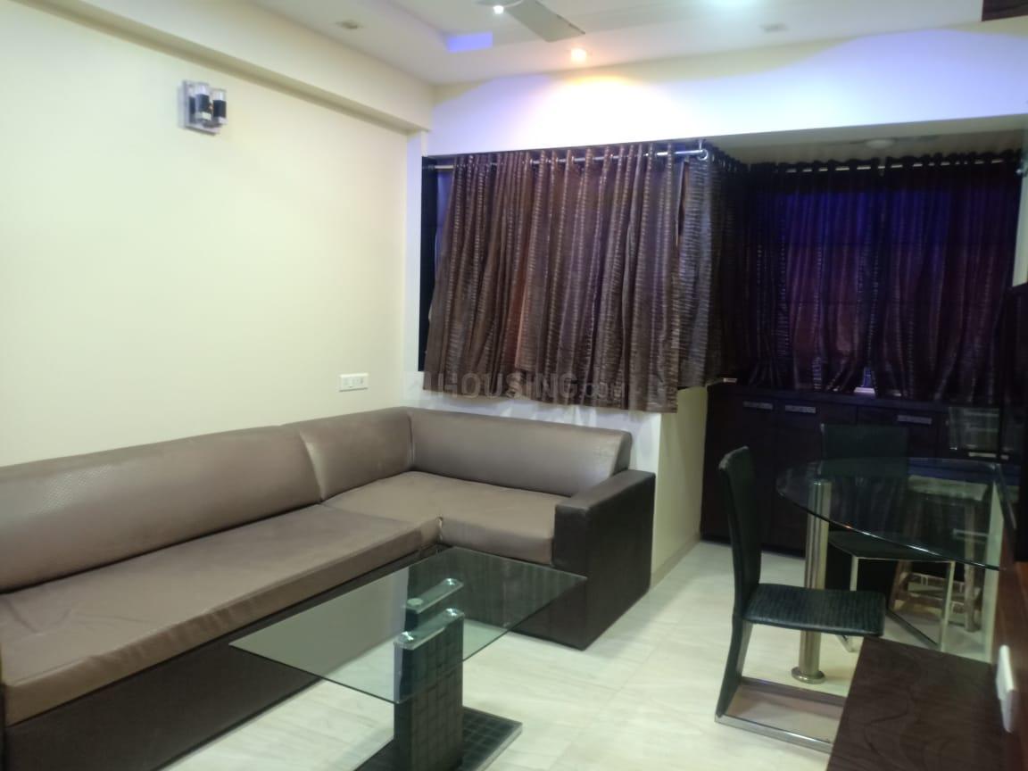 2 BHK Apartment for rent in Mahim, Mumbai 840 Sqft.