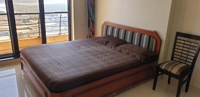 Gallery Cover Image of 1150 Sq.ft 2 BHK Apartment for buy in Malad West for 22500000