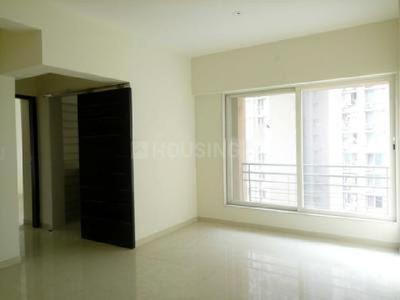Gallery Cover Image of 500 Sq.ft 1 BHK Apartment for buy in Malad West for 10000000
