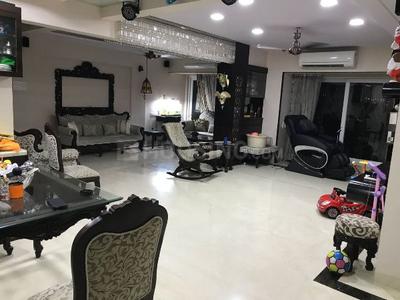 Gallery Cover Image of 2400 Sq.ft 4 BHK Apartment for buy in Chembur for 52500000