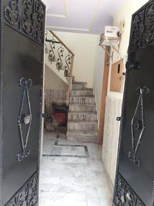 Gallery Cover Image of 850 Sq.ft 3 BHK Independent House for buy in Kashmir Avenue for 3200000
