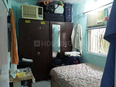 Gallery Cover Image of 350 Sq.ft 1 RK Apartment for rent in Jogeshwari West for 24000