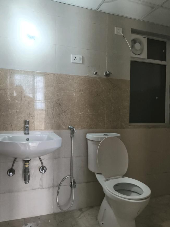 Amrapali Riverview - Image 9