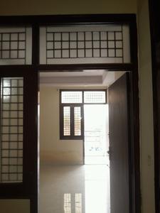 Gallery Cover Image of 450 Sq.ft 1 BHK Apartment for buy in Mayur Vihar Phase 1 for 2000000