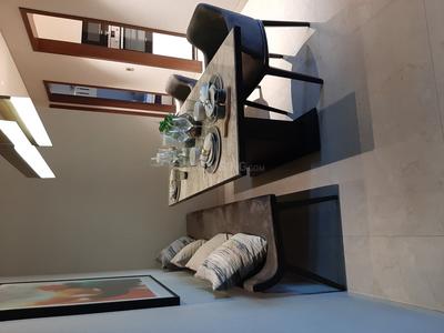 Gallery Cover Image of 670 Sq.ft 1 BHK Apartment for buy in Thane West for 5700000