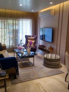 Gallery Cover Image of 1435 Sq.ft 3 BHK Apartment for buy in Kandivali East for 22000000