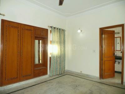 Bedroom Image of PG 3807242 Pul Prahlad Pur in Pul Prahlad Pur