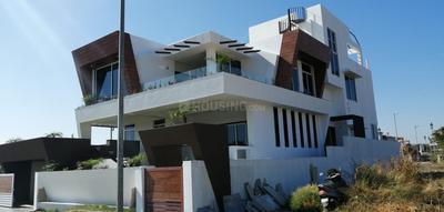 5 BHK Independent House