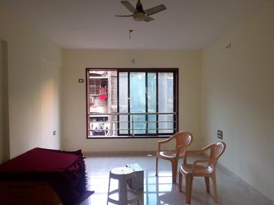 Gallery Cover Image of 950 Sq.ft 2 BHK Apartment for buy in Vile Parle East for 26000000
