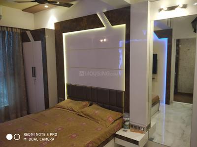 Gallery Cover Image of 2000 Sq.ft 4 BHK Apartment for buy in Borivali West for 45000000