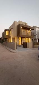 Gallery Cover Image of 2920 Sq.ft 4 BHK Villa for buy in Shivalik Lakeview, Vejalpur for 12382433
