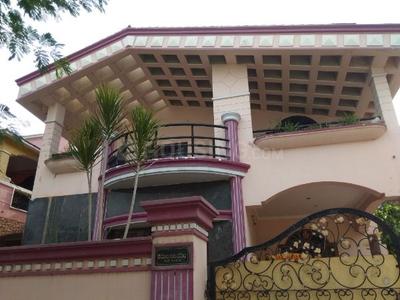 Gallery Cover Image of 5500 Sq.ft 4 BHK Independent House for buy in Old Bowenpally for 20000000