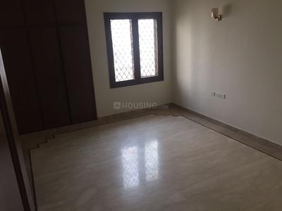 Gallery Cover Image of 2200 Sq.ft 4 BHK Apartment for buy in Adchini for 47500000