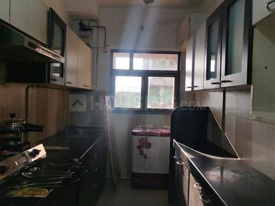 वडाला ईस्ट में 2बीएचके इन गिरनार हाइट्स के किचन की तस्वीर
