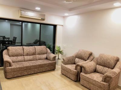 Gallery Cover Image of 950 Sq.ft 2 BHK Apartment for rent in Juhu for 89000