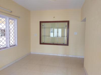 Gallery Cover Image of 780 Sq.ft 2 BHK Independent Floor for rent in Murugeshpalya for 17000