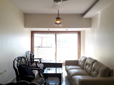 Gallery Cover Image of 1800 Sq.ft 3 BHK Apartment for rent in Goregaon West for 65000
