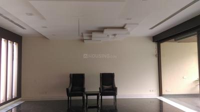 Gallery Cover Image of 9000 Sq.ft 5+ BHK Independent House for buy in Sat Bari for 140000000