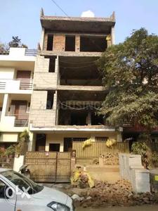 7 BHK Apartment