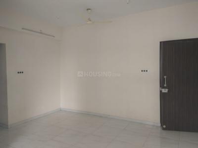 Gallery Cover Image of 450 Sq.ft 1 RK Apartment for buy in Vasant Vihar Complax, Thane West for 5500000