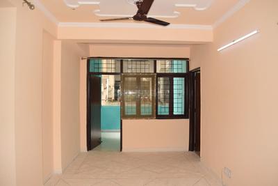 Gallery Cover Image of 2600 Sq.ft 5 BHK Apartment for rent in Ashoka Enclave, Sector 11 Dwarka for 37000