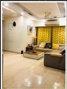 Gallery Cover Image of 875 Sq.ft 2 BHK Apartment for buy in Rustomjee Riviera, Malad West for 21200000