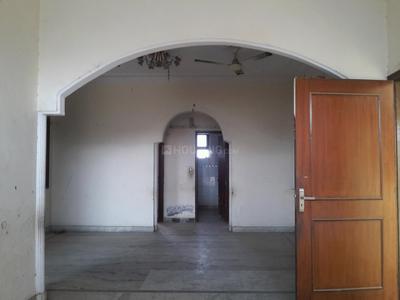 Gallery Cover Image of 1800 Sq.ft 3 BHK Independent Floor for buy in Green Field Colony for 5300000