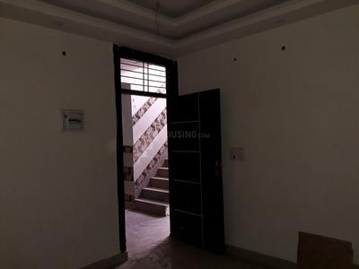 Gallery Cover Image of 500 Sq.ft 1 BHK Apartment for buy in Shalimar Garden for 2200000