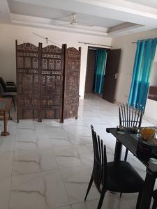 Gallery Cover Image of 1350 Sq.ft 3 BHK Independent Floor for buy in Sant Nagar for 25000000